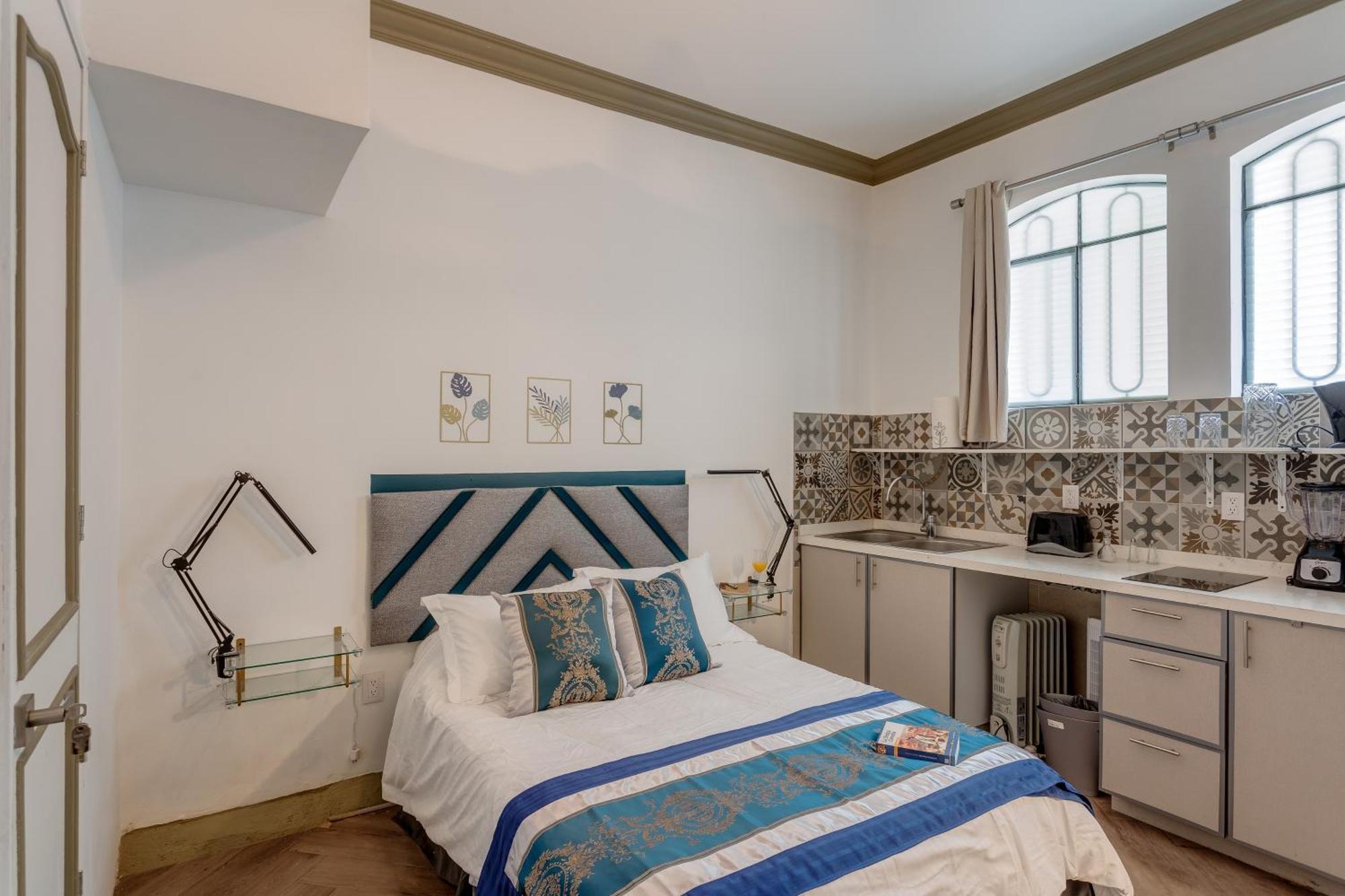 The Condesa House Gasthof *